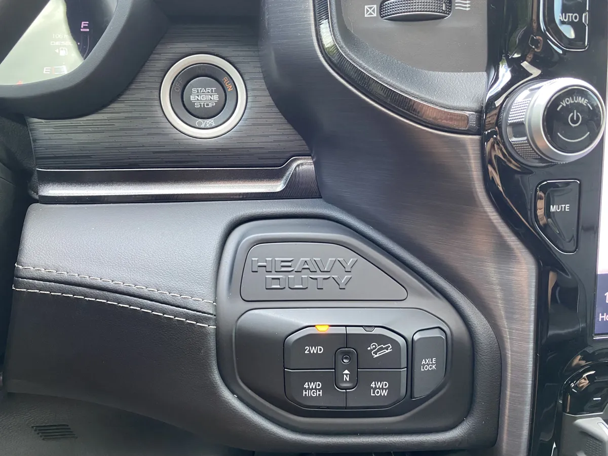 2024 Ram 2500 Rebel thumbnail 25
