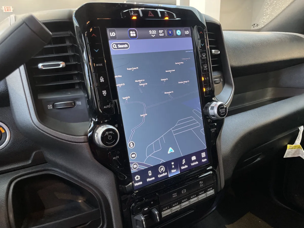 2024 Ram 2500 Tradesman thumbnail 24
