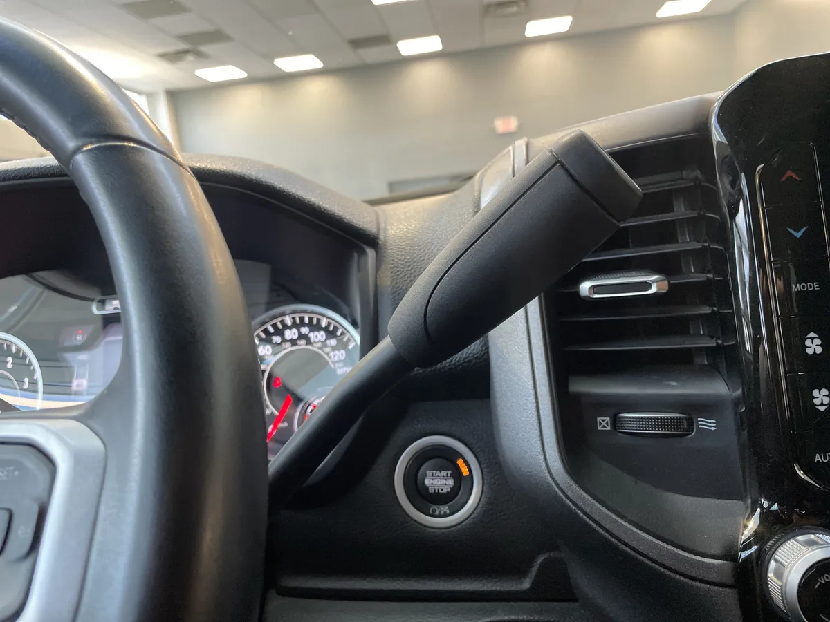 2024 Ram 2500 Tradesman thumbnail 28