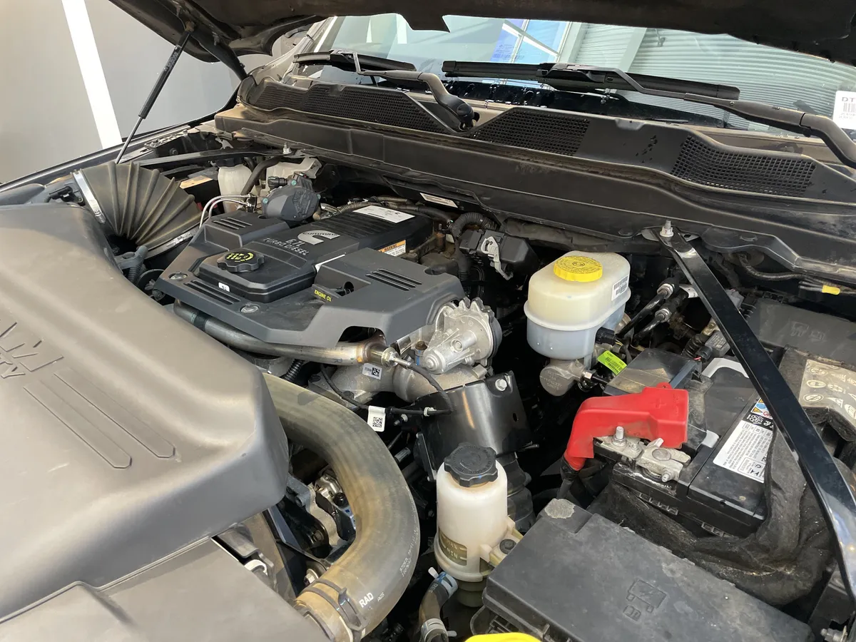 2024 Ram 2500 Tradesman thumbnail 37