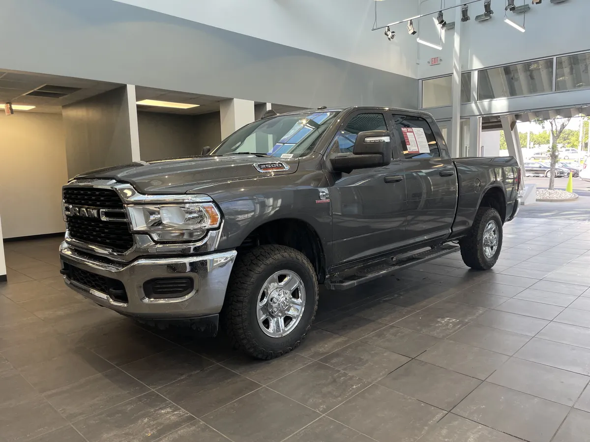 2024 Ram 2500 Tradesman thumbnail 5