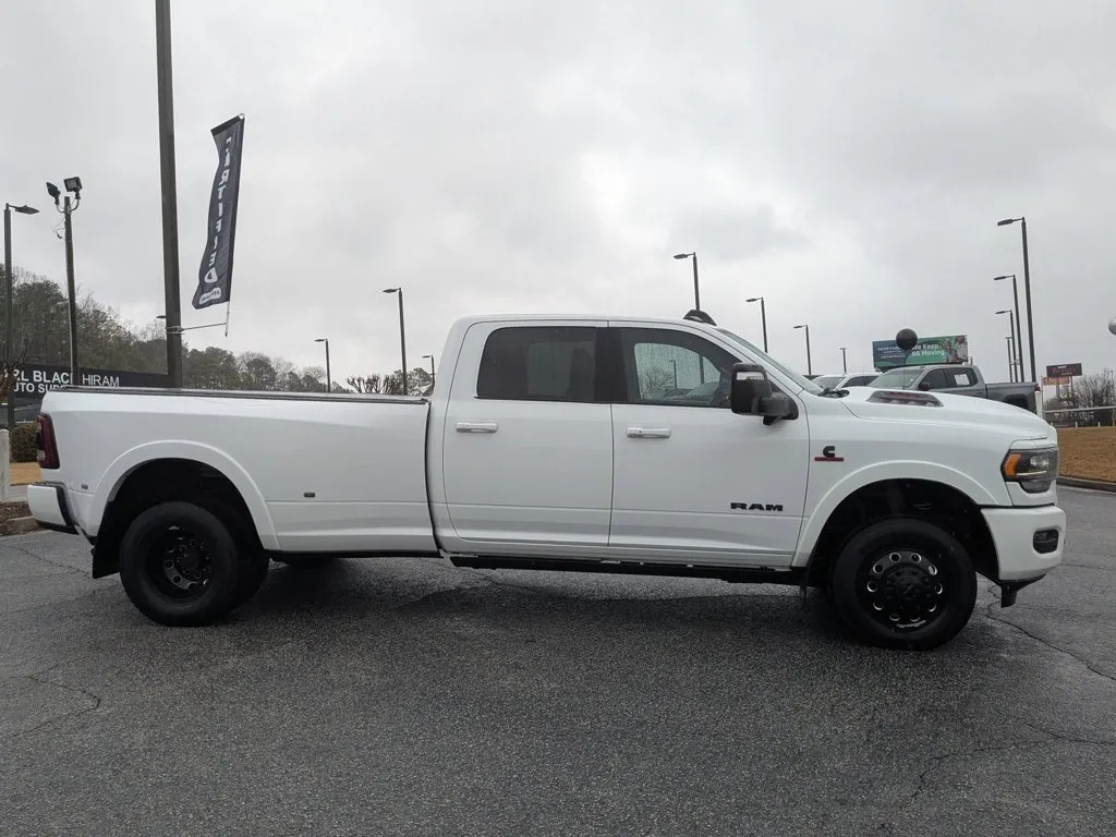2024 Ram 3500 Limited thumbnail 4