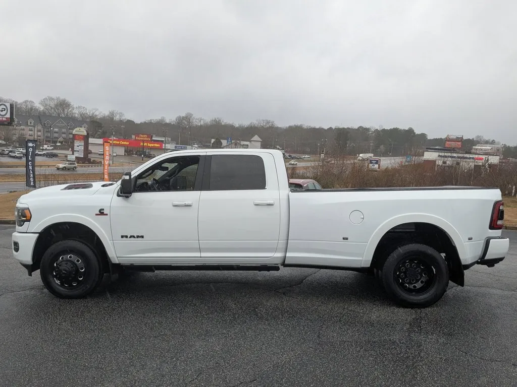 2024 Ram 3500 Limited thumbnail 8