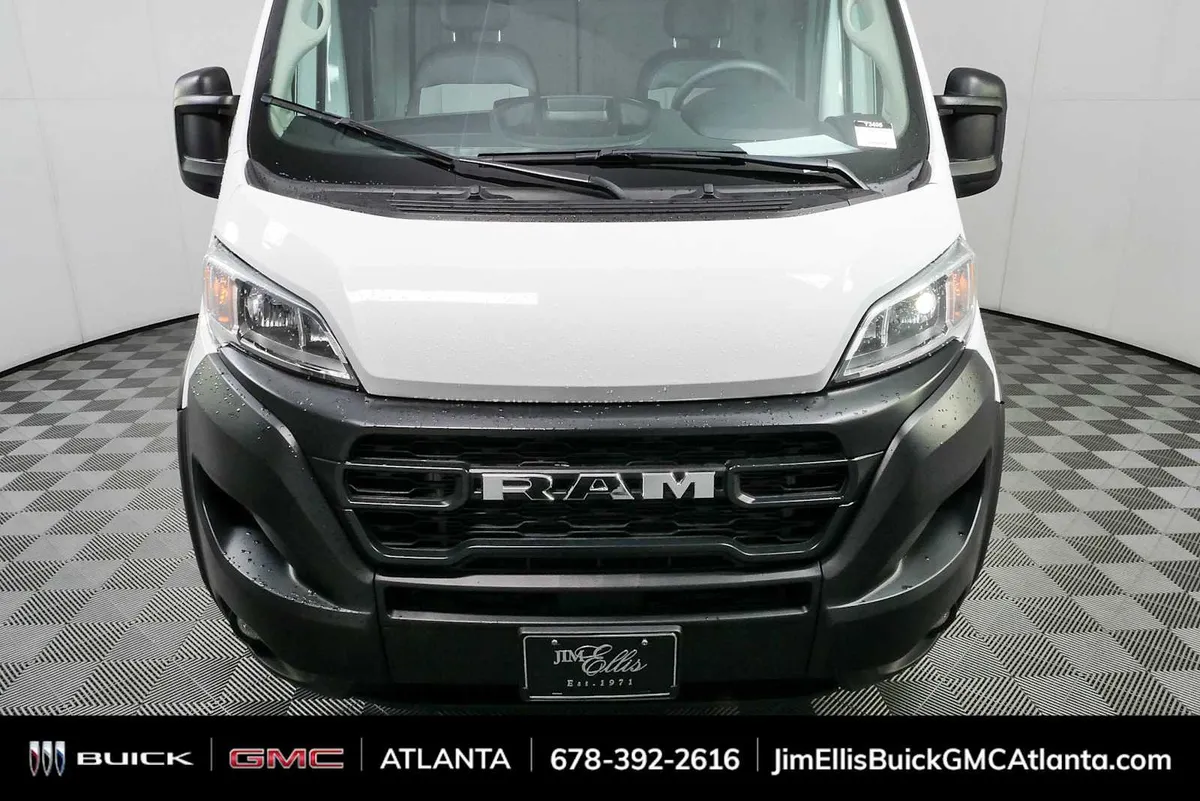 2024 Ram ProMaster Cargo Van Tradesman thumbnail 29