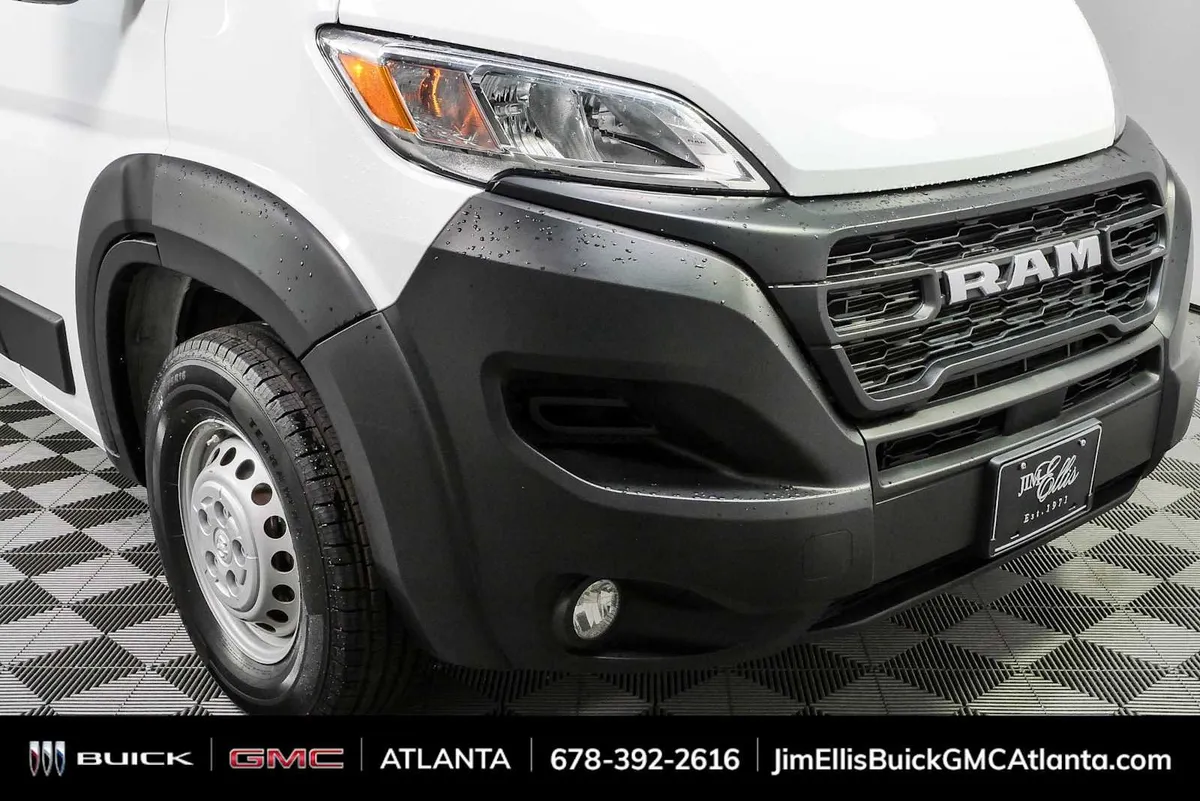 2024 Ram ProMaster Cargo Van Tradesman thumbnail 31