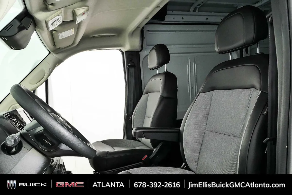 2024 Ram ProMaster Cargo Van Tradesman thumbnail 5