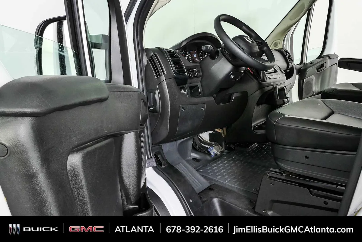 2024 Ram ProMaster Cargo Van Tradesman thumbnail 7