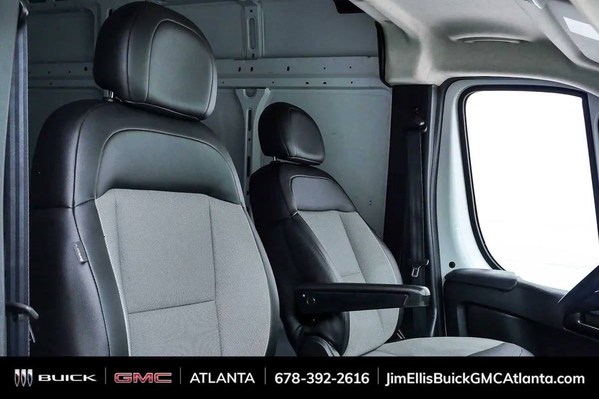 2024 Ram ProMaster Cargo Van Tradesman thumbnail 18