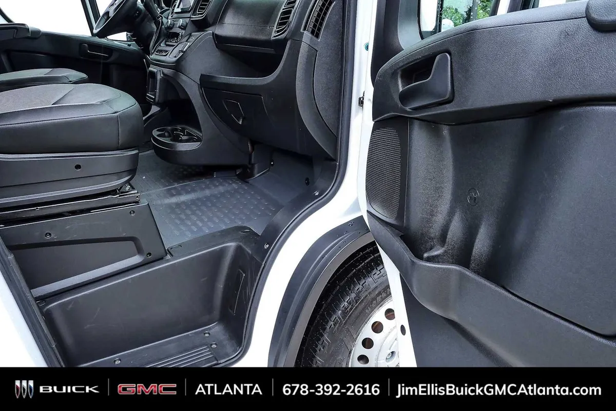 2024 Ram ProMaster Cargo Van Tradesman thumbnail 20