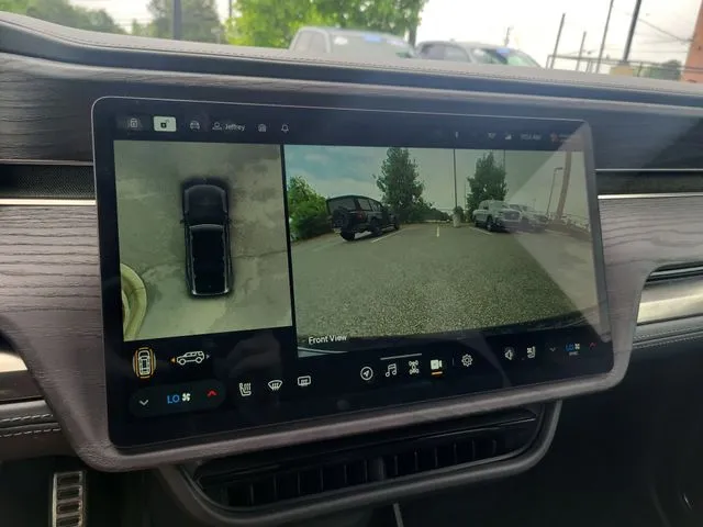 2024 Rivian R1S Adventure Quad Motor Large Pack thumbnail 20