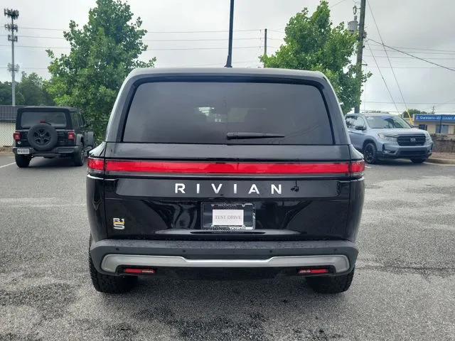 2024 Rivian R1S Adventure Quad Motor Large Pack thumbnail 5