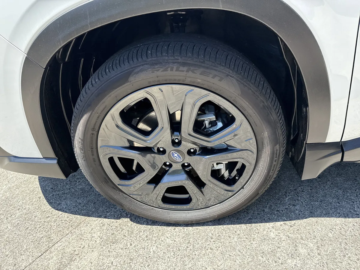 2024 Subaru Ascent Onyx Edition Limited thumbnail 11