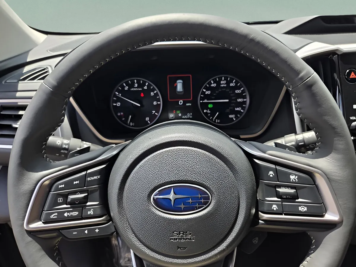 2024 Subaru Ascent Touring 7-Passenger thumbnail 23