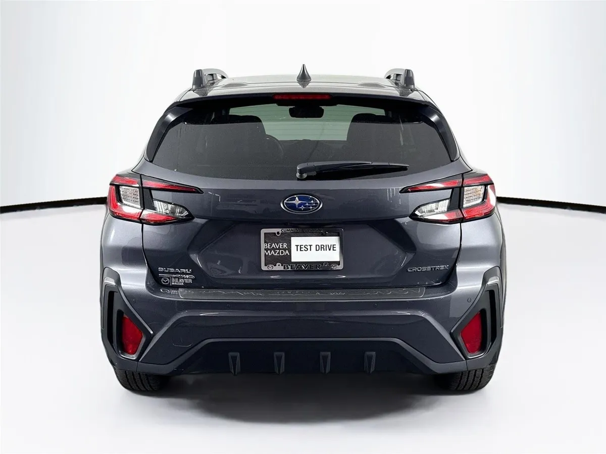 2024 Subaru Crosstrek Limited thumbnail 11