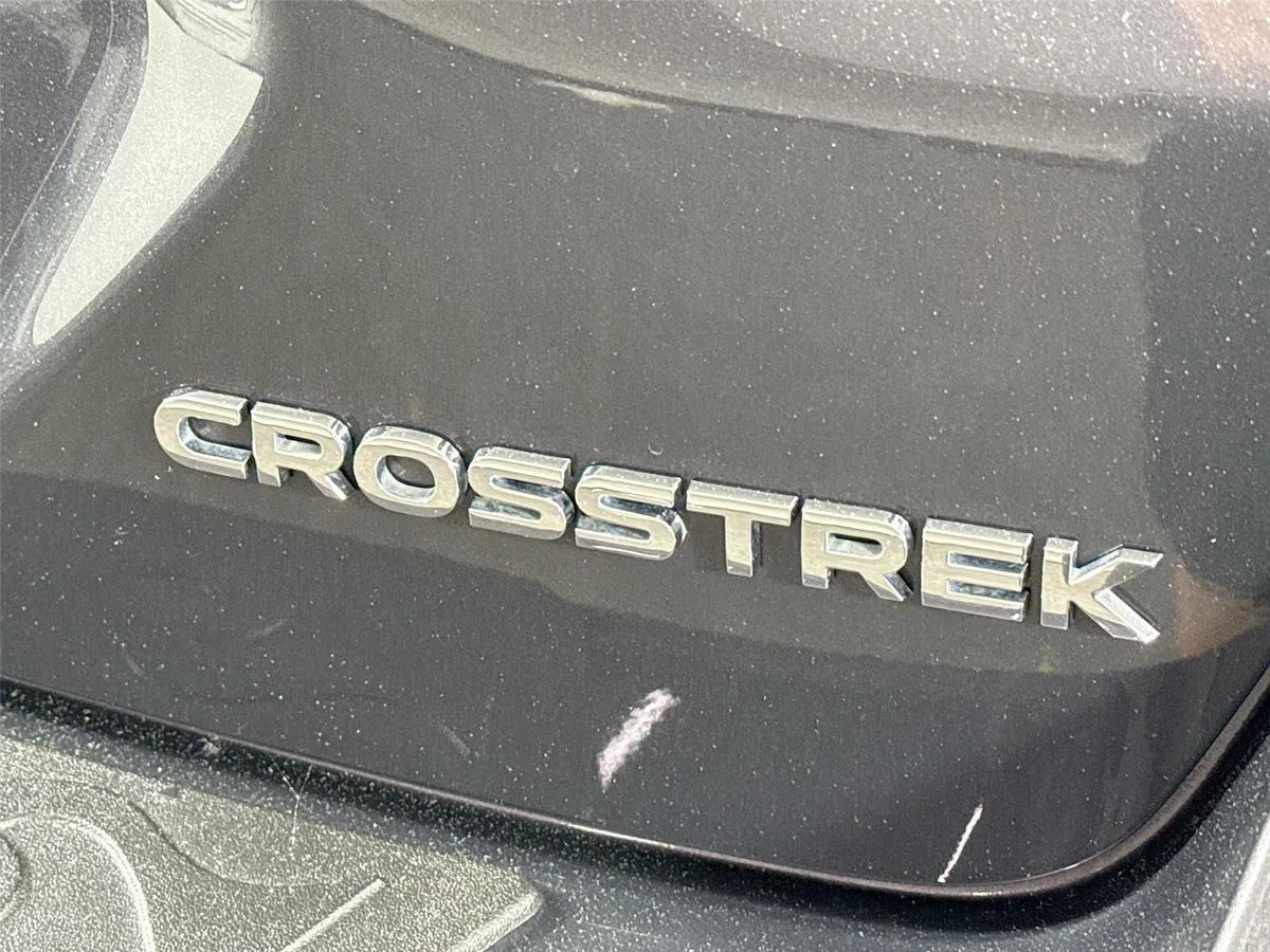 2024 Subaru Crosstrek Limited thumbnail 14