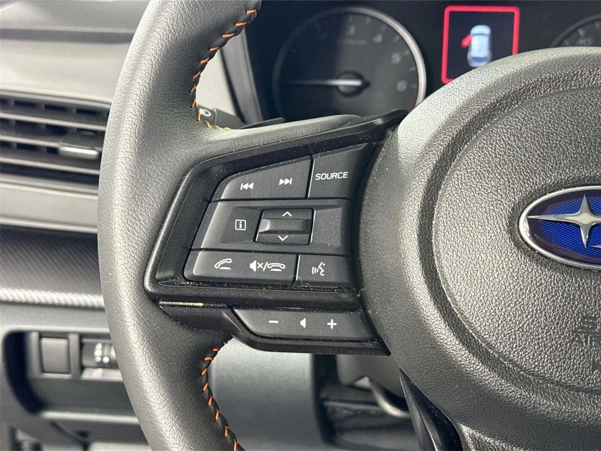 2024 Subaru Crosstrek Limited thumbnail 17