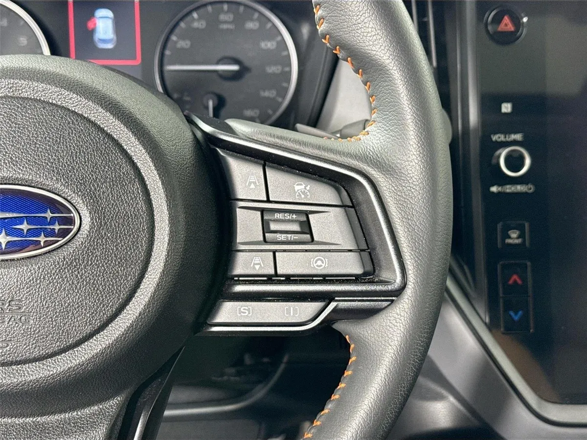 2024 Subaru Crosstrek Limited thumbnail 18