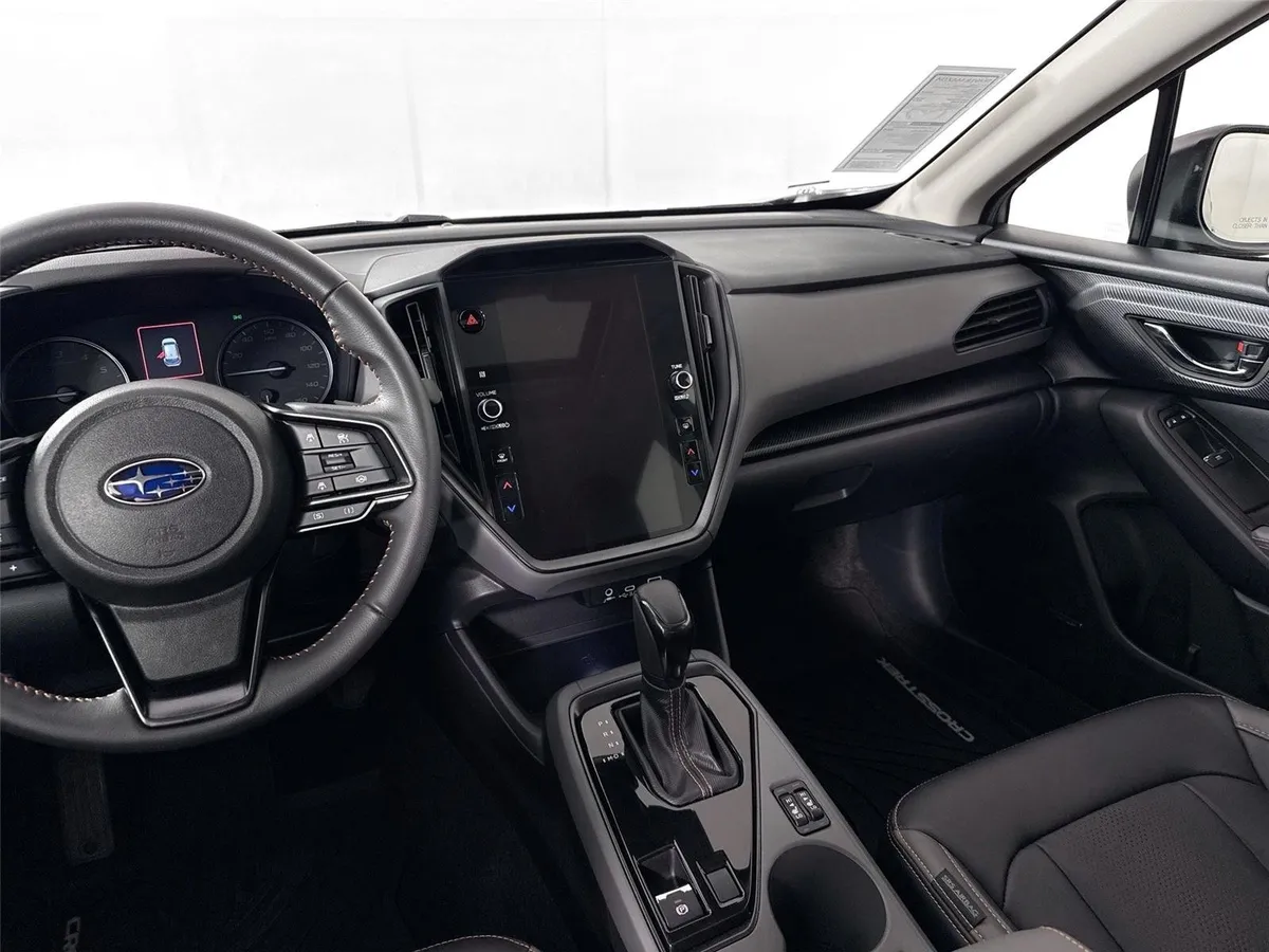 2024 Subaru Crosstrek Limited thumbnail 34