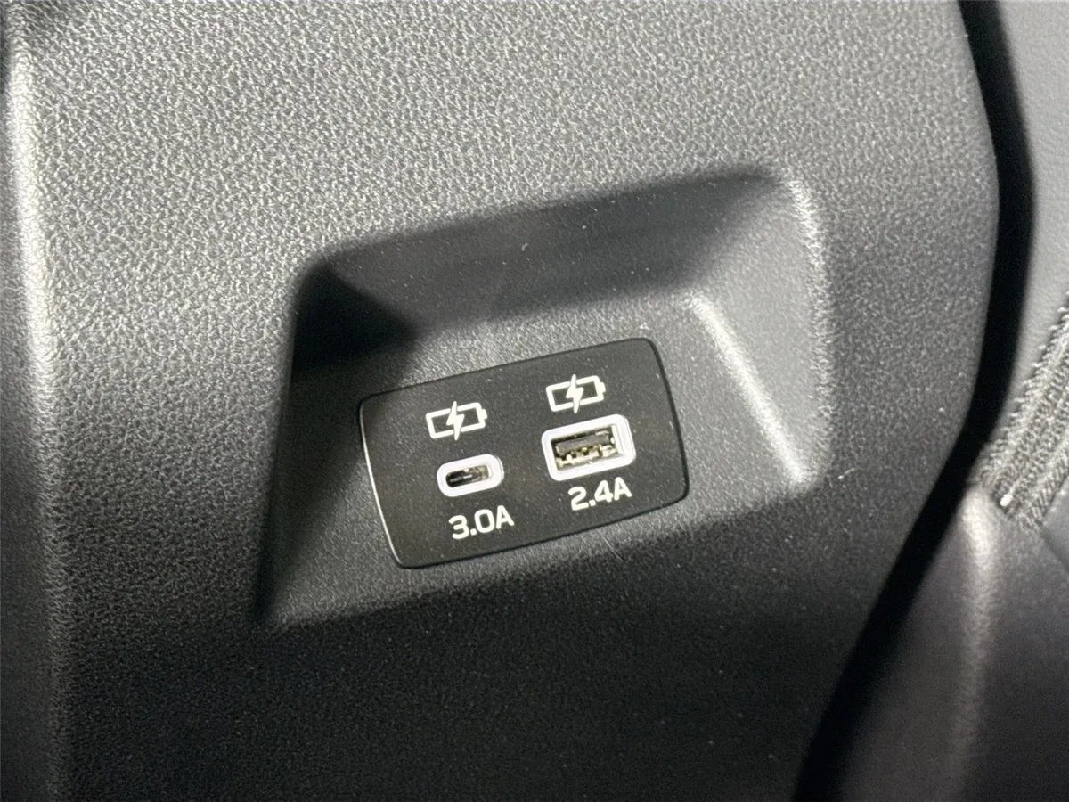 2024 Subaru Crosstrek Limited thumbnail 36