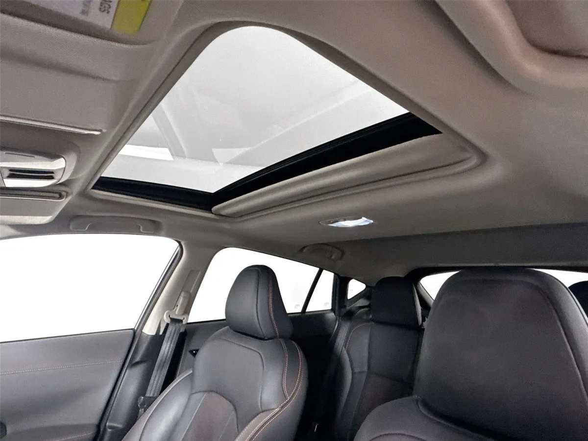 2024 Subaru Crosstrek Limited thumbnail 6