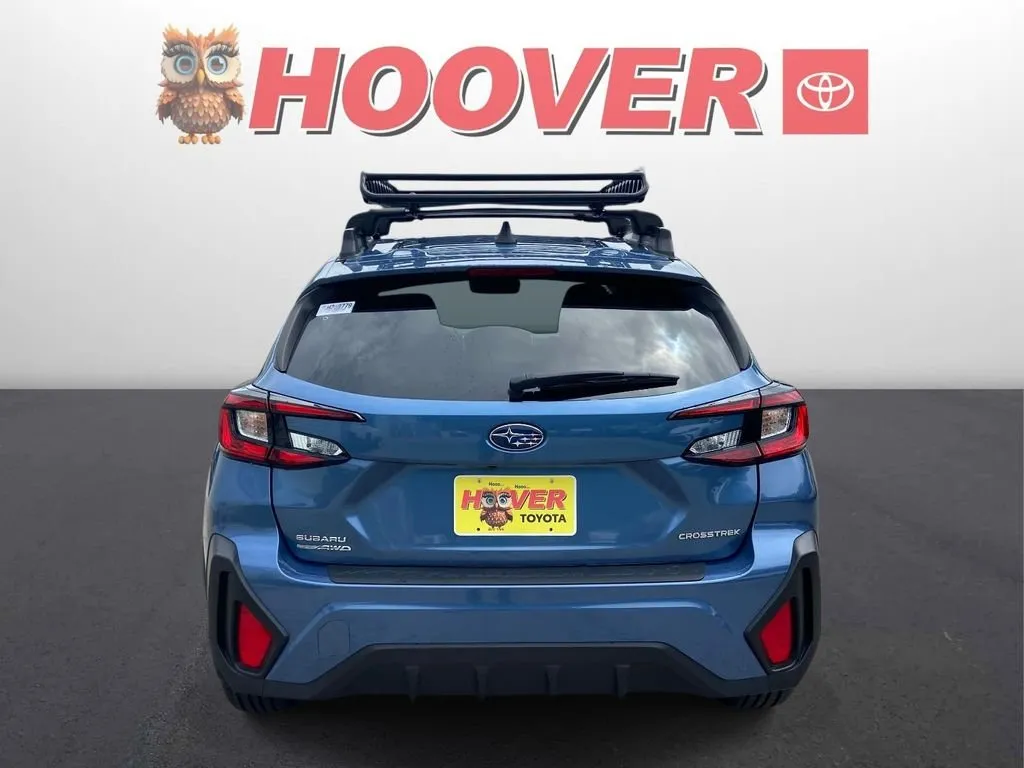 2024 Subaru Crosstrek Premium thumbnail 3