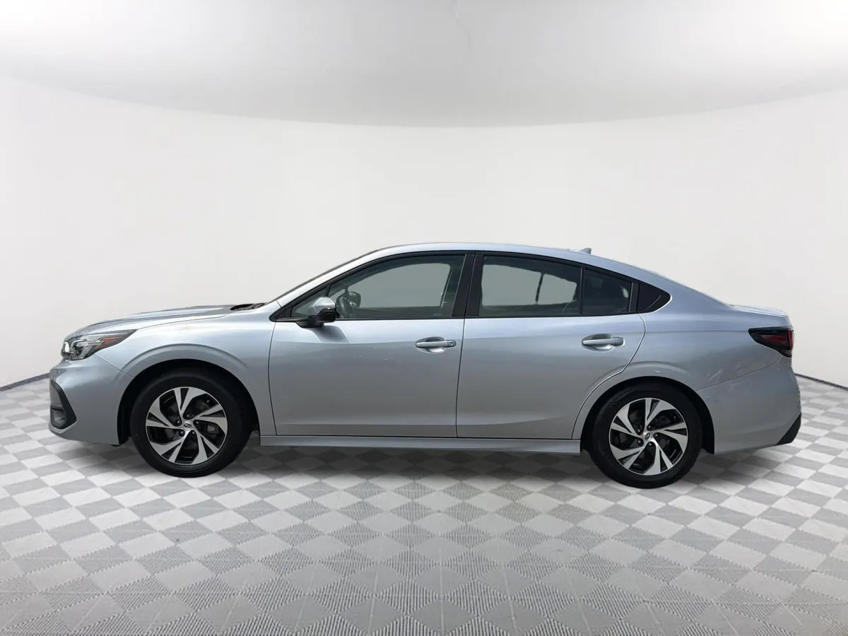 2024 Subaru Legacy Premium thumbnail 13
