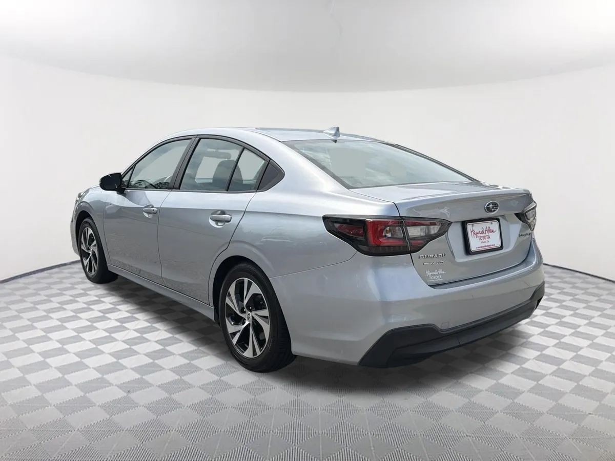 2024 Subaru Legacy Premium thumbnail 14