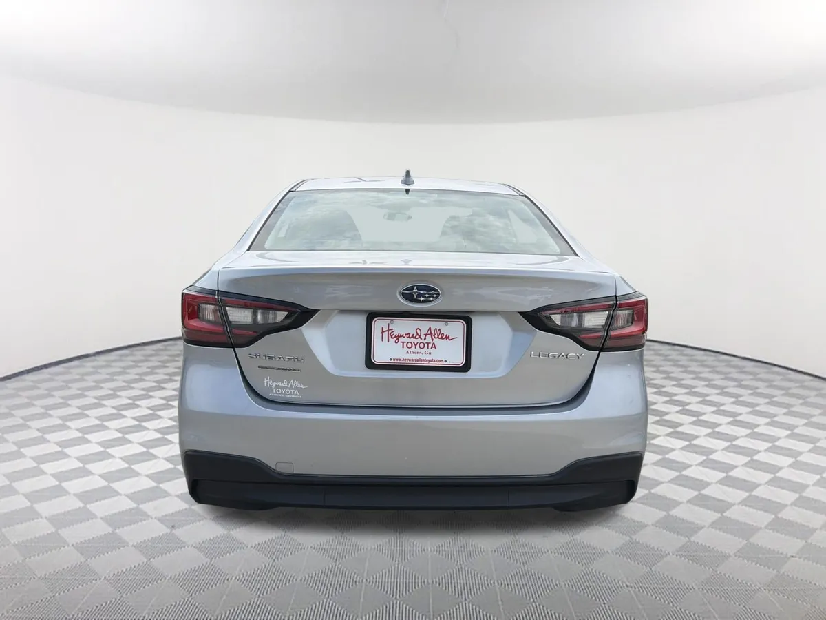 2024 Subaru Legacy Premium thumbnail 15