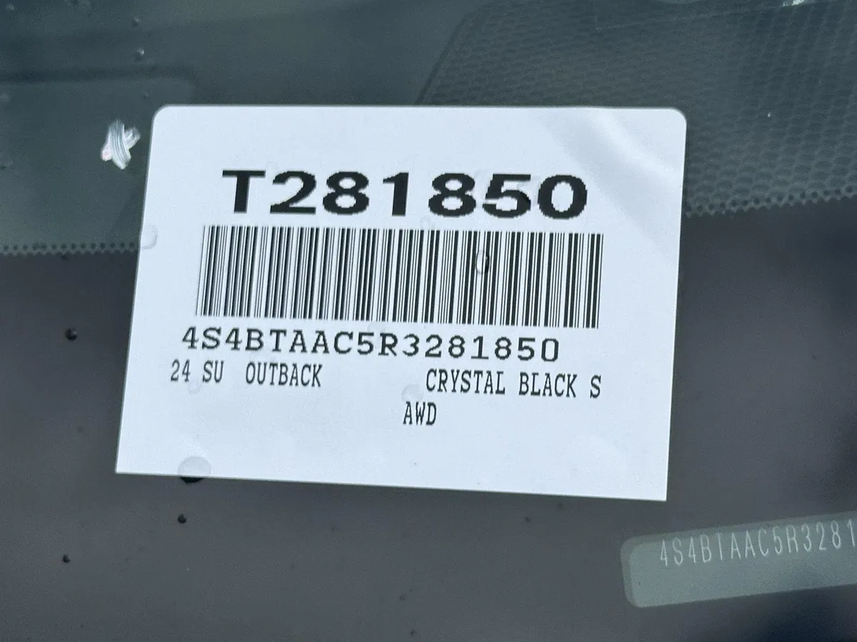 2024 Subaru Outback 4DR CVT thumbnail 13
