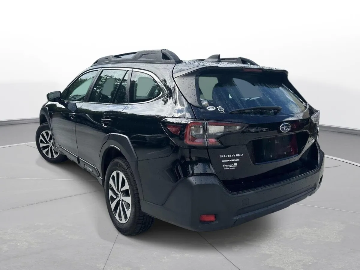 2024 Subaru Outback 4DR CVT thumbnail 8