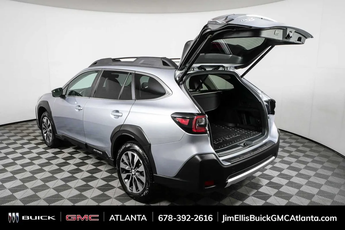 2024 Subaru Outback Limited thumbnail 35
