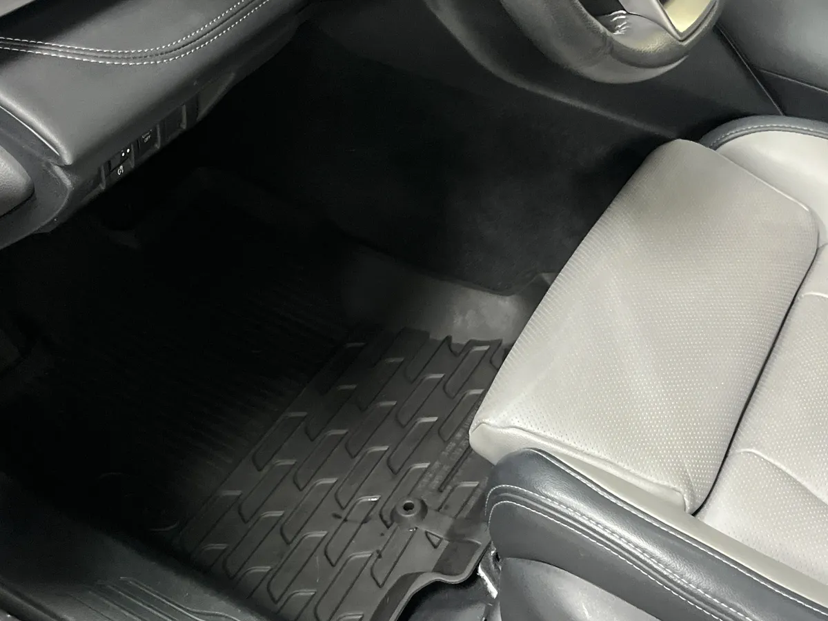2024 Subaru Outback Limited XT thumbnail 17
