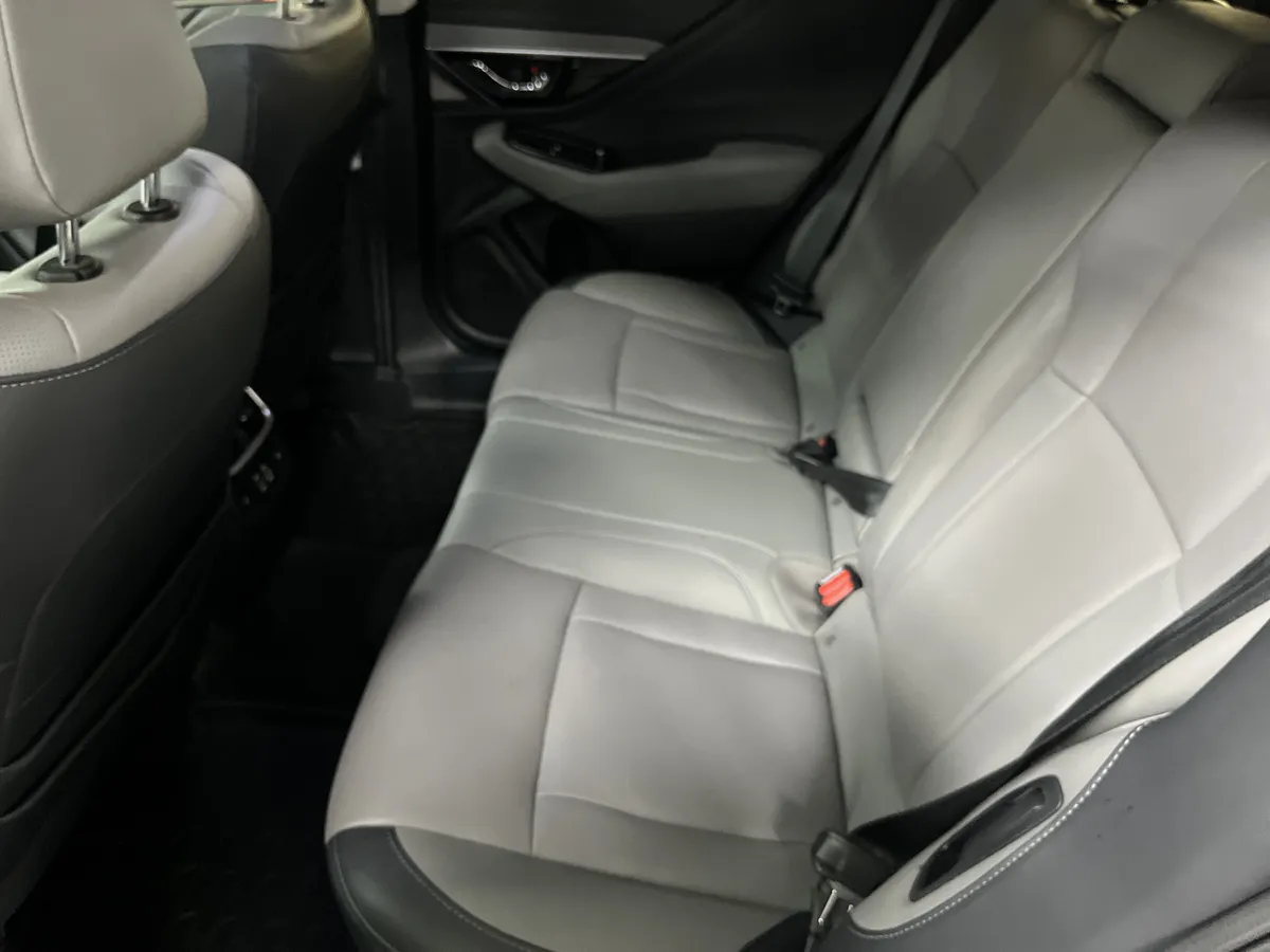 2024 Subaru Outback Limited XT thumbnail 31