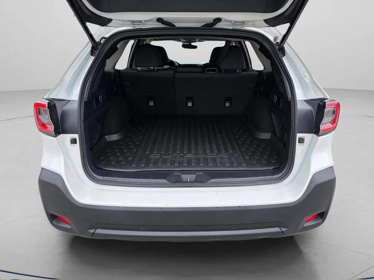 2024 Subaru Outback Onyx Edition thumbnail 32
