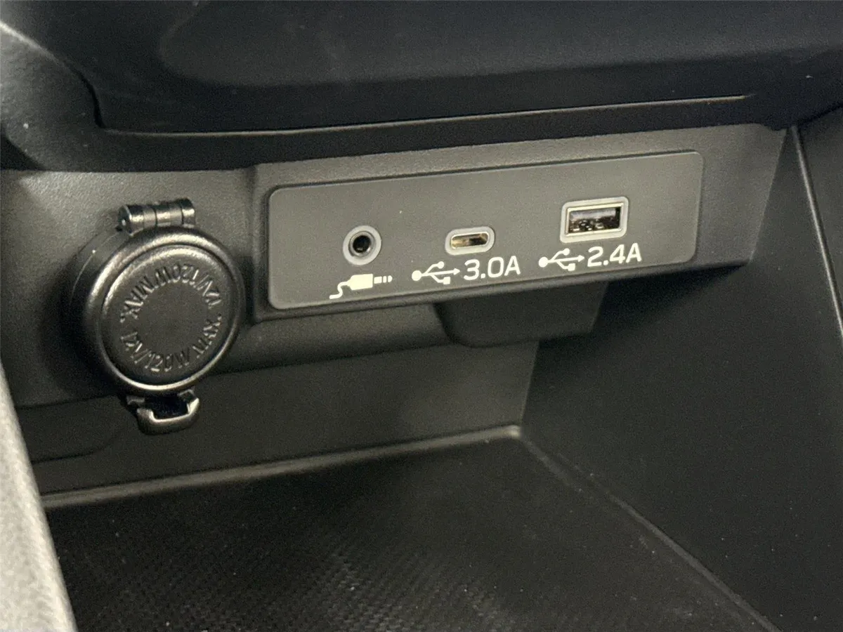 2024 Subaru WRX 4DR MT thumbnail 24