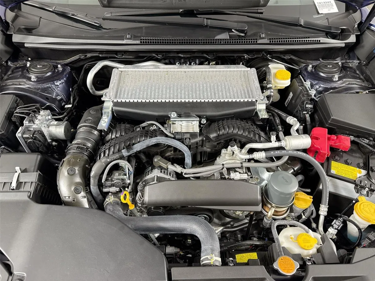 2024 Subaru WRX 4DR MT thumbnail 40