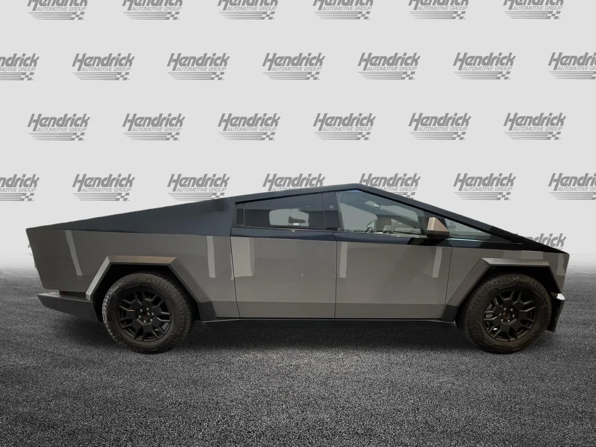 2024 Tesla Cybertruck Cyberbeast thumbnail 10