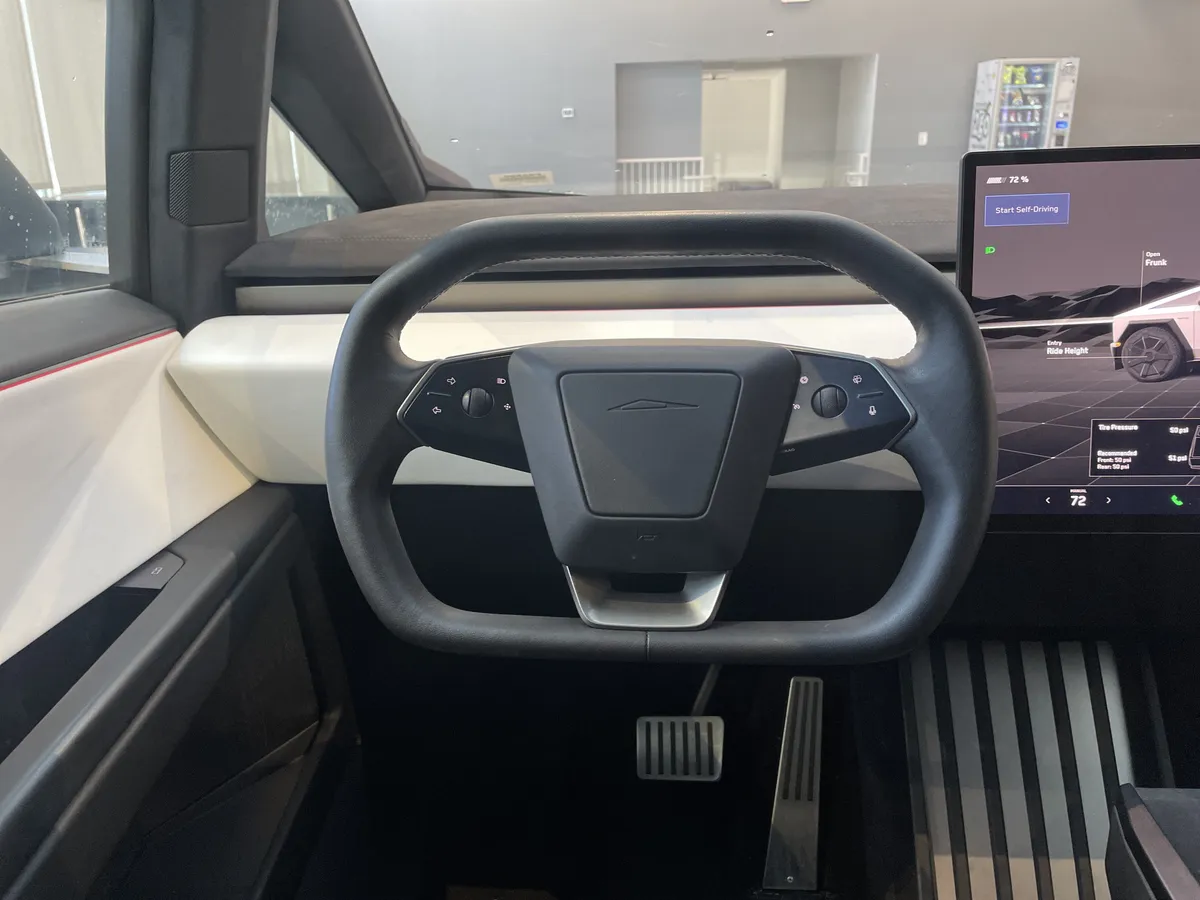 2024 Tesla Cybertruck Cyberbeast thumbnail 18