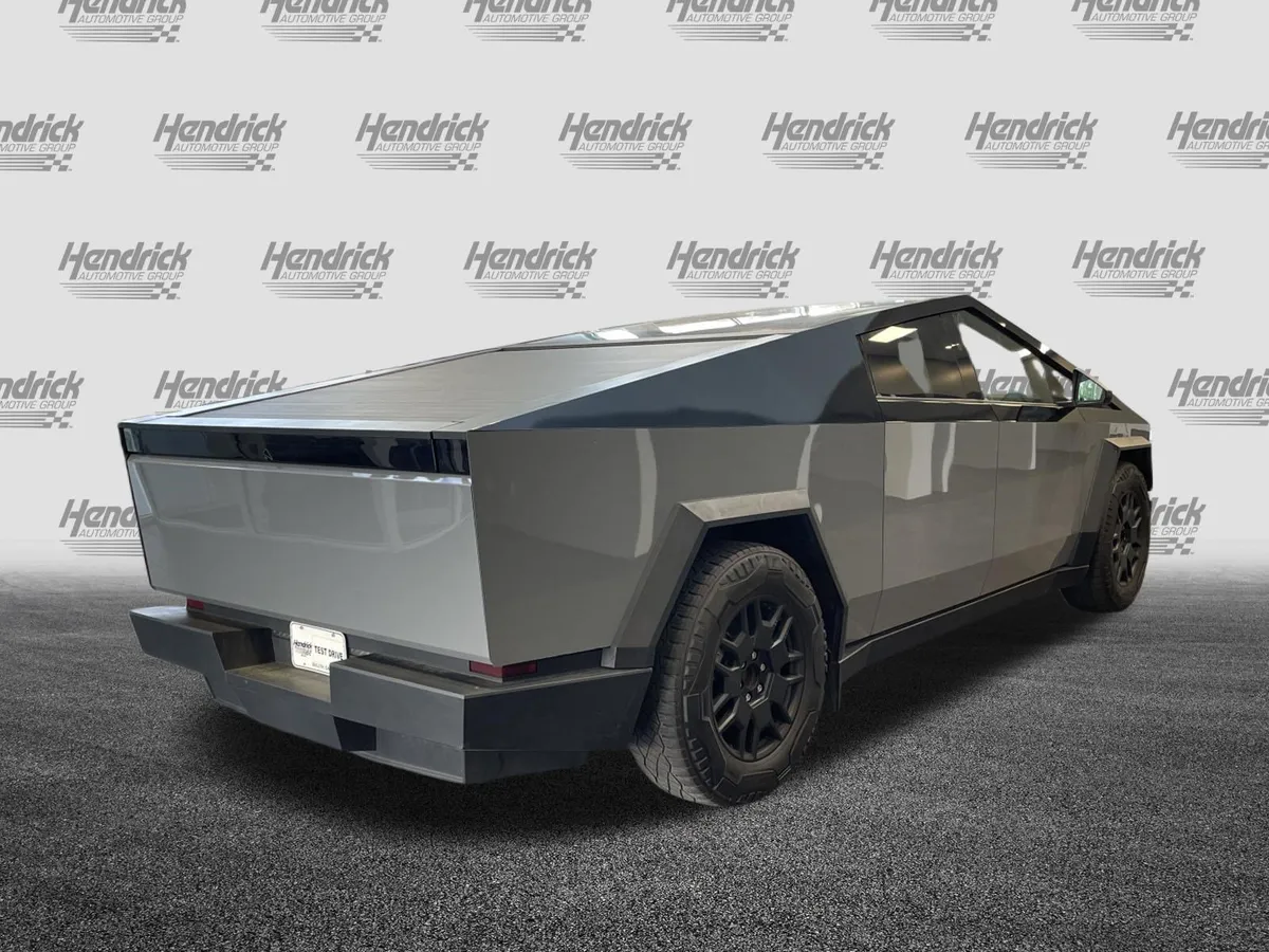 2024 Tesla Cybertruck Cyberbeast thumbnail 9