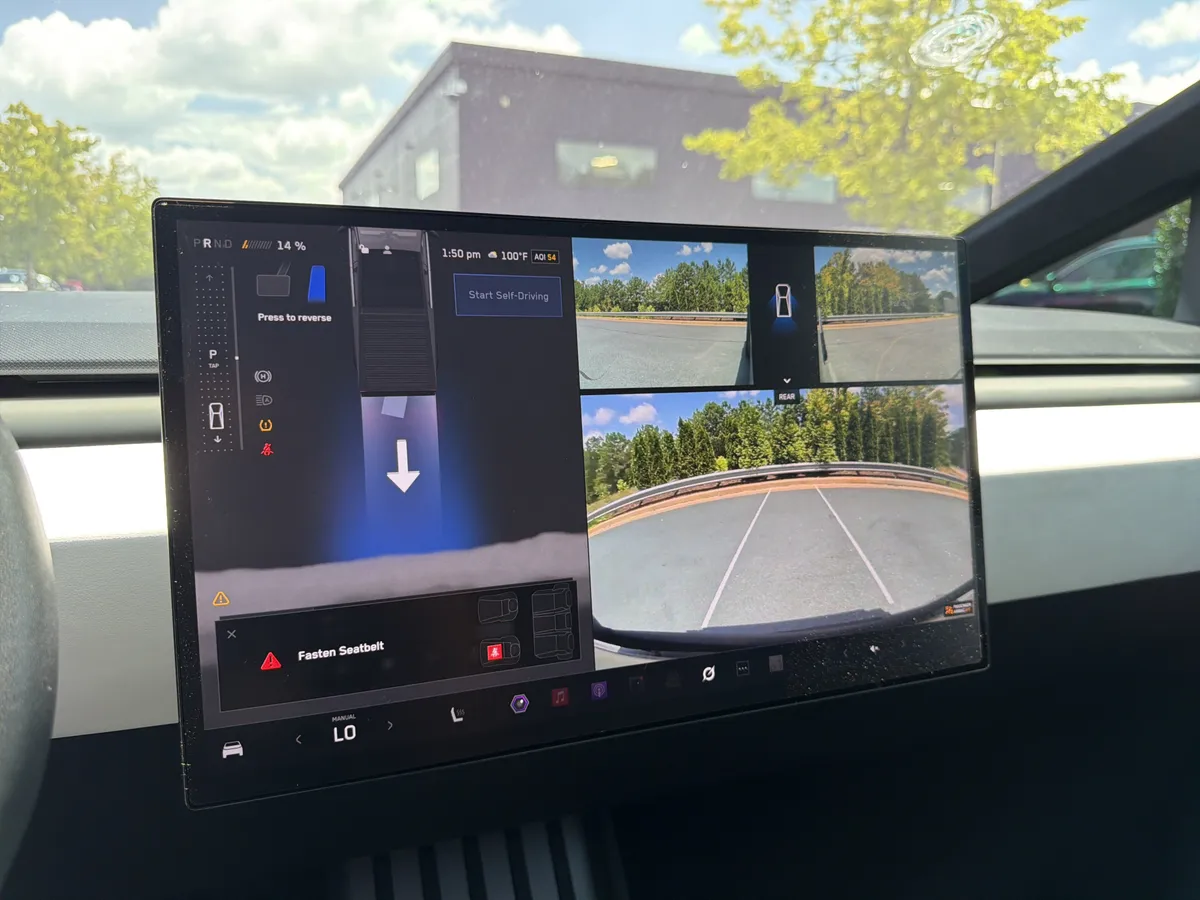 2024 Tesla Cybertruck thumbnail 20