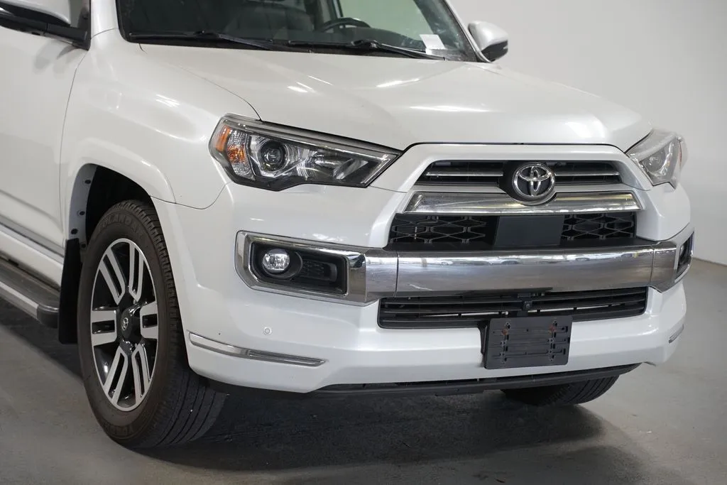 2024 Toyota 4Runner Limited thumbnail 4