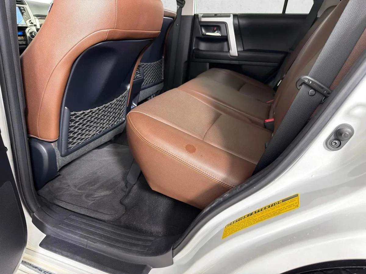 2024 Toyota 4Runner Limited thumbnail 22