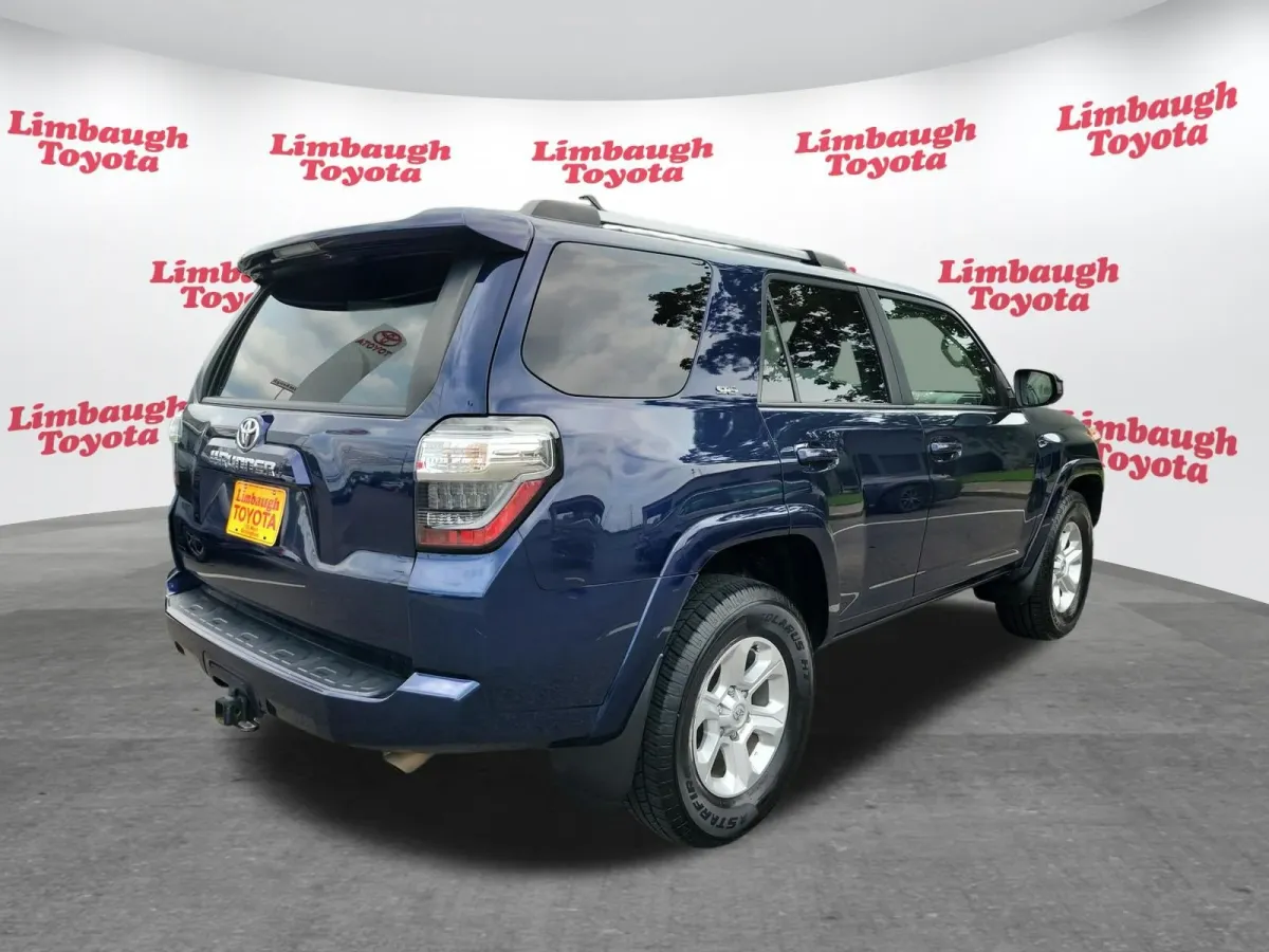 2024 Toyota 4Runner SR5 thumbnail 20