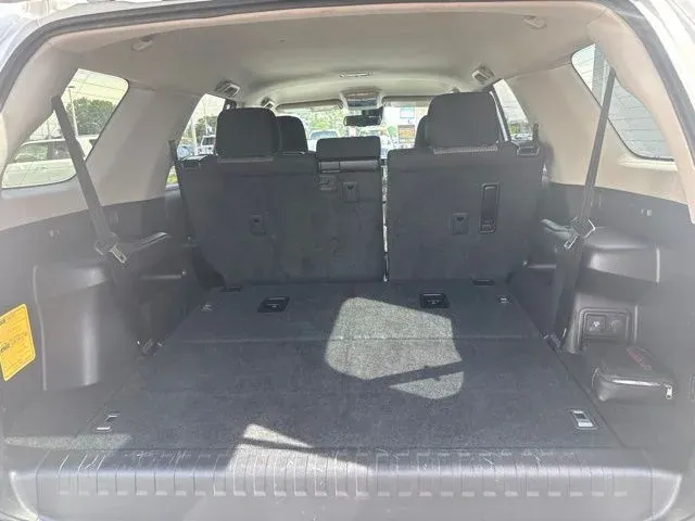 2024 Toyota 4Runner SR5 thumbnail 14