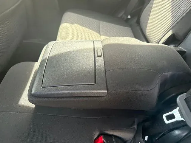 2024 Toyota 4Runner SR5 thumbnail 19