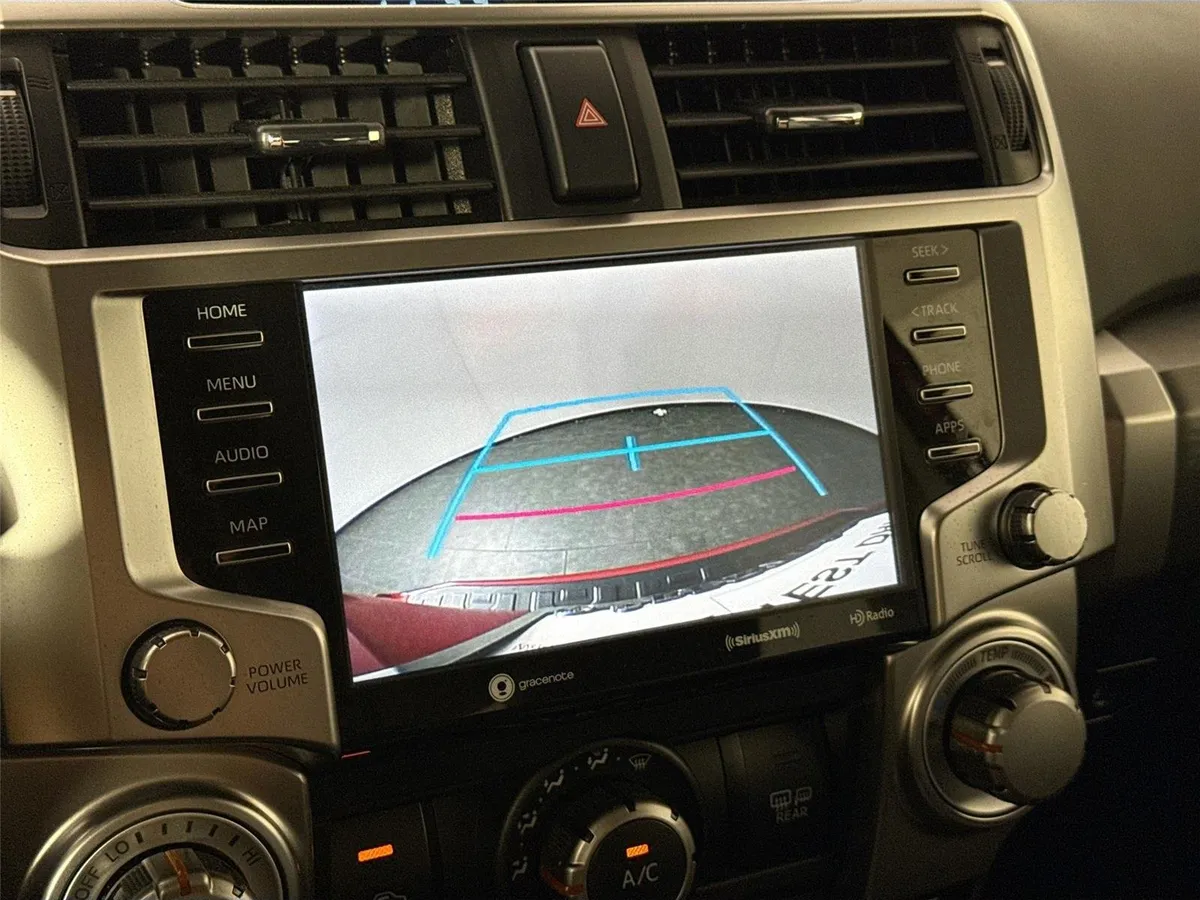 2024 Toyota 4Runner SR5 Premium thumbnail 24