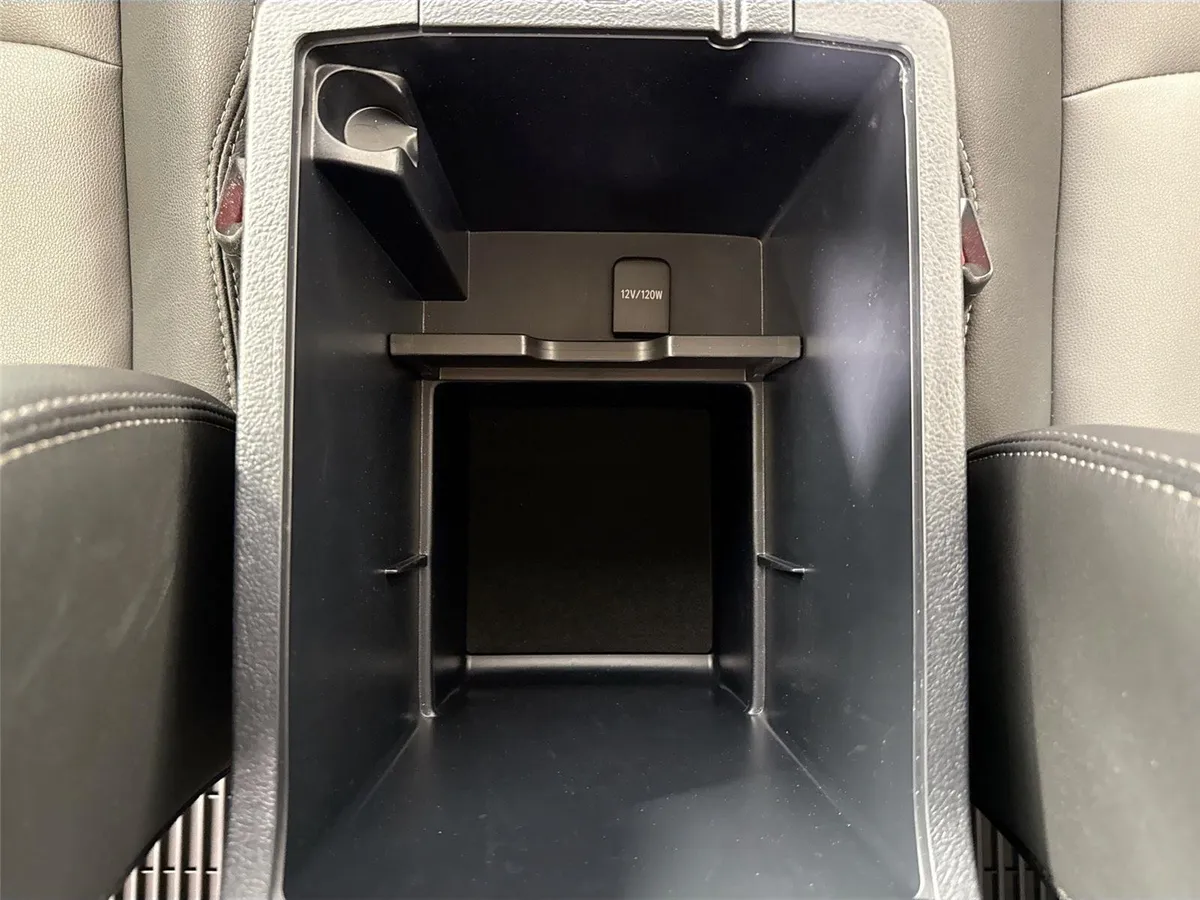 2024 Toyota 4Runner SR5 Premium thumbnail 34