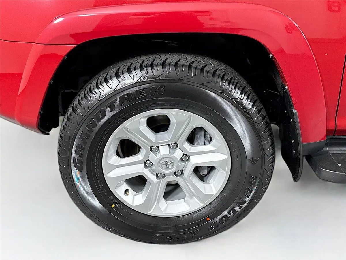 2024 Toyota 4Runner SR5 Premium thumbnail 46