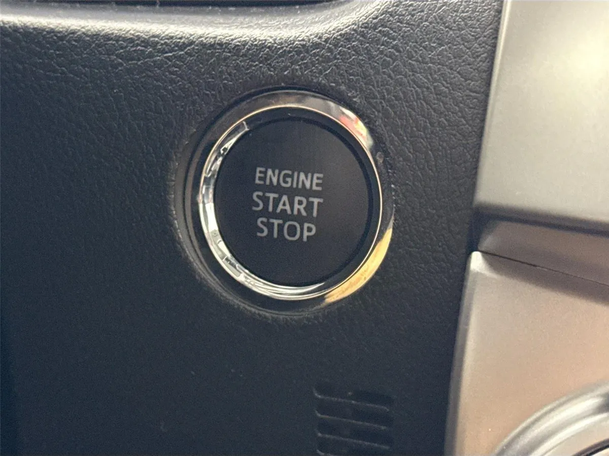 2024 Toyota 4Runner SR5 Premium thumbnail 22