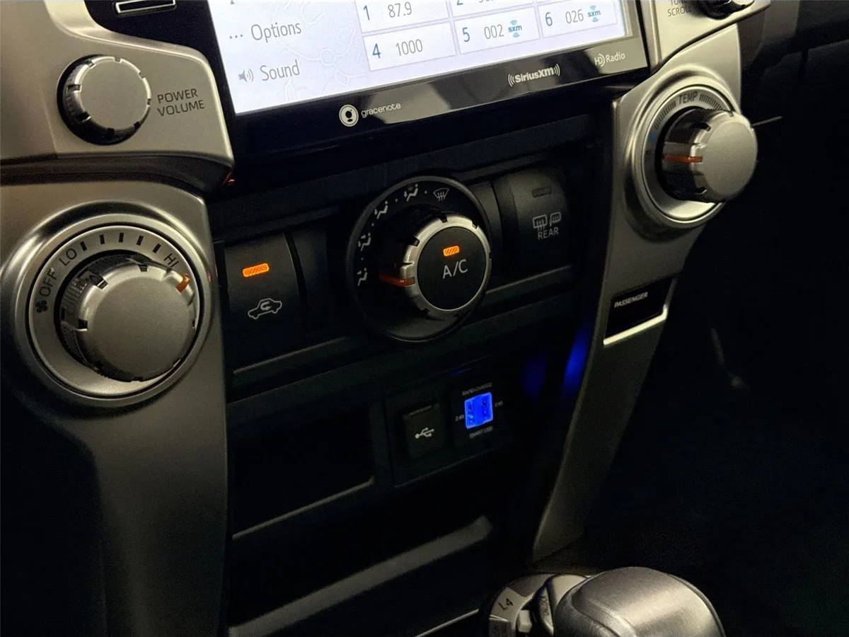 2024 Toyota 4Runner SR5 Premium thumbnail 27